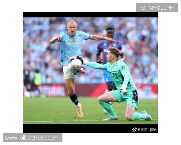 友谊赛精彩回顾切尔西大胜曼城红牌事件引发全场热议