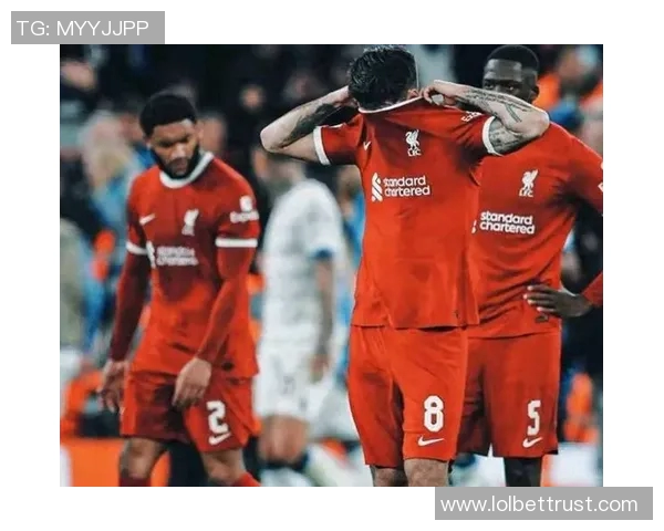 欧联杯激战曼联大胜利物浦全场沸腾补时绝杀瞬间回顾