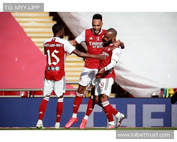 足总杯惊天逆转阿森纳大胜AC米兰引发全场狂欢赛后热议