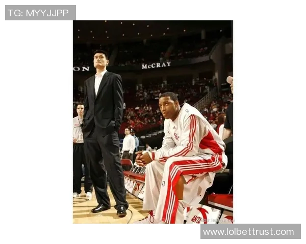 斯威夫特姚明携手MSN平台共探体育与音乐的跨界合作新机遇