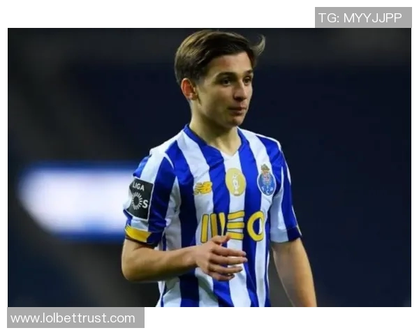 波尔图逆袭莱比锡1-0晋级世界杯历史冷门瞬间引发全场沸腾