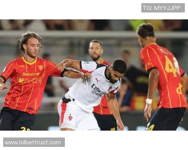 世界杯激战AC米兰绝杀尤文图斯争议判罚引发全场沸腾