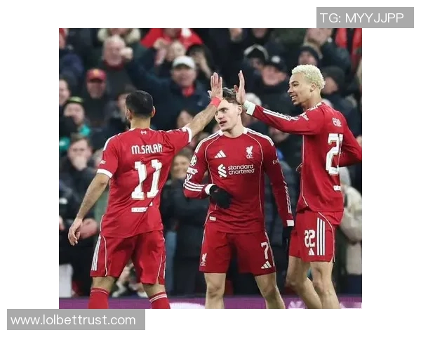 英超激战利物浦大胜波尔图点球大战引发全场狂欢与转会传闻 英超激战利物浦大胜波尔图点球大战引发全场狂欢与转会传闻