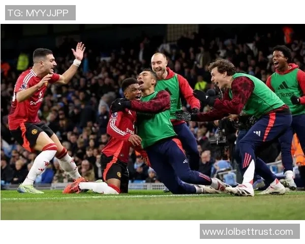 英超激战:马竞逆转曼联乌龙球成关键瞬间战术解析 英超激战:马竞逆转曼联乌龙球成关键瞬间战术解析